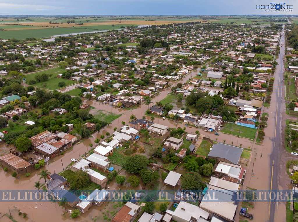 Desde el aire así quedó Nelson con 260 mm. en cuatro horas