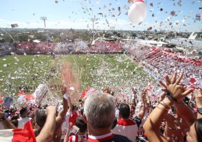 Buscá el póster de Unión Buscá el póster de Unión