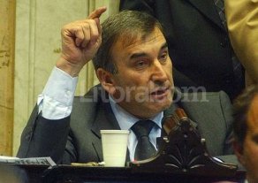 Condenaron a Patti a perpetua por el crimen de dos militantes montoneros Condenaron a Patti a perpetua por el crimen de dos militantes montoneros