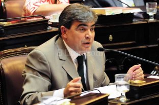 El ex senador Nicolás Fernández fue procesado - Nicolás Fernández cuando era senador nacional por el Frente para la Victoria