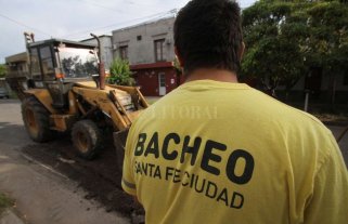 Mirá los cortes y desvíos por trabajos de bacheo Mirá los cortes y desvíos por trabajos de bacheo