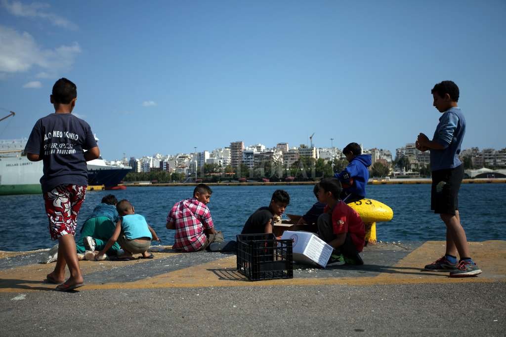 Ochenta migrantes desaparecidos en el Mediterráneo tras naufragio