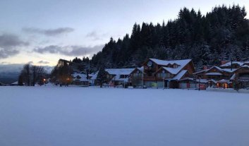 Impactantes imágenes de la primera nevada del año en Bariloche Impactantes imágenes de la primera nevada del año en Bariloche