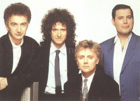 Brian May reveló detalles del sufrimiento de Freddie Mercury a causa del sida Brian May reveló detalles del sufrimiento de Freddie Mercury a causa del sida