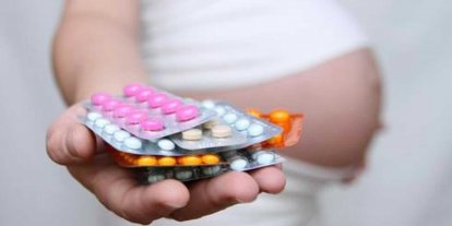 Procesan a madre por obligar a hija de 17 años a abortar con píldoras Procesan a madre por obligar a hija de 17 años a abortar con píldoras