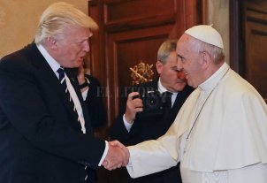 Trump y Francisco se reunieron por primera vez Trump y Francisco se reunieron por primera vez