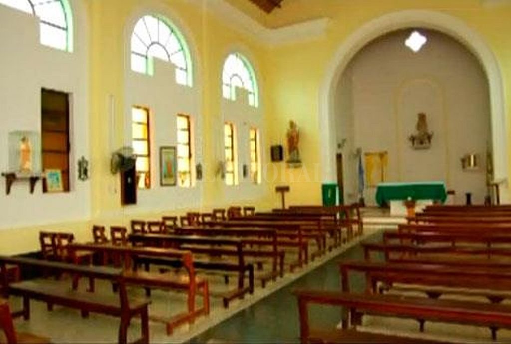 Conmoción en Monte Vera Acusan a un cura de acosar a una menor por Instagram - Parroquia Nuestra Señora de la Merced de Monte Vera. Acusan a un cura de acosar a una menor por Instagram - Parroquia Nuestra Señora de la Merced de Monte Vera. -