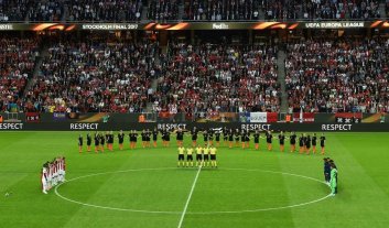 Los clubes de Manchester donarán un millón de libras para las víctimas del atentado Los clubes de Manchester donarán un millón de libras para las víctimas del atentado