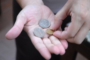 Centavos a favor del cliente: piden difundir el "redondeo" Centavos a favor del cliente: piden difundir el "redondeo"