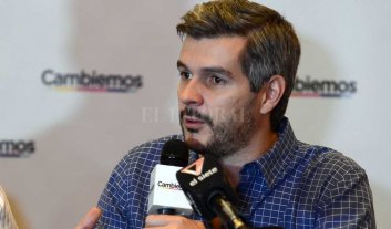 Peña desafió a Massa a brindar detalles de la corrupción del kirchnerismo Peña desafió a Massa a brindar detalles de la corrupción del kirchnerismo