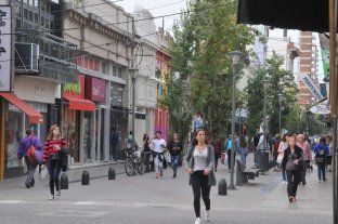 Caluroso sábado de invierno en la ciudad Caluroso sábado de invierno en la ciudad
