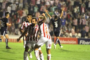 ¿Le quedará algo a Unión para arruinarle la fiesta al campeón? ¿Le quedará algo a Unión para arruinarle la fiesta al campeón?