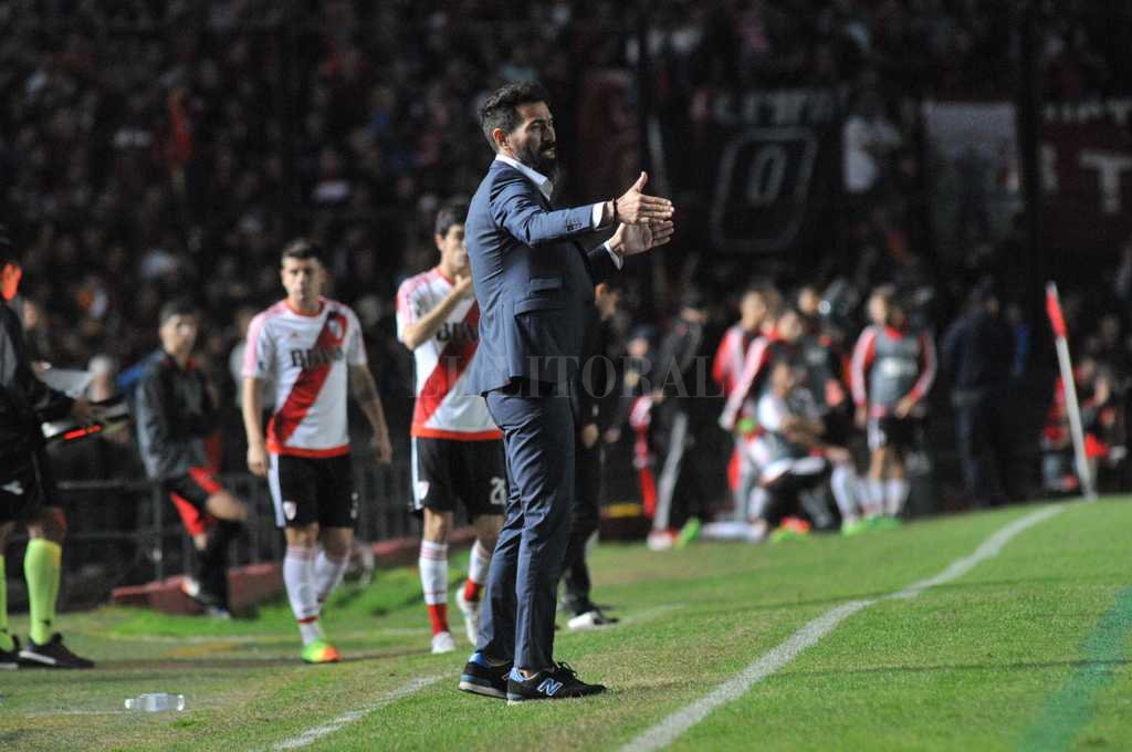 Domínguez confirmó una reunión entre él y Vignatti Se comienza a planear un Colón más pretencioso - Se comienza a planear un Colón más pretencioso - -