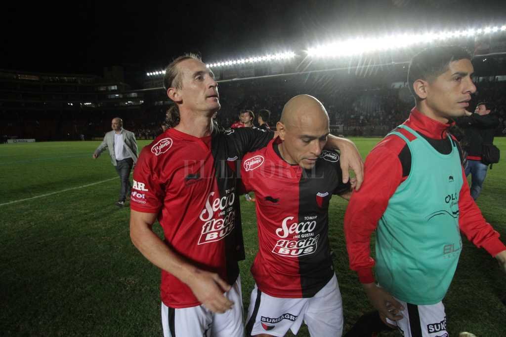 Alfaro, muy cerca de Huracán Alfaro, muy cerca de Huracán