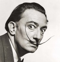 Exhuman el cuerpo de Salvador Dali por una demanda de paternidad Exhuman el cuerpo de Salvador Dali por una demanda de paternidad