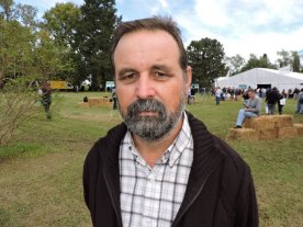 Productores lecheros advierten que se perdieron 1.000 tambos de los 9.000 existentes Productores lecheros advierten que se perdieron 1.000 tambos de los 9.000 existentes