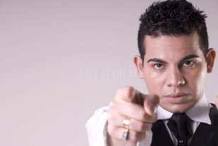 Daniel Escobar llega con un show de transformismo y humor Daniel Escobar llega con un show de transformismo y humor