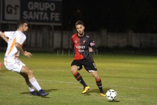 Colón comienza la defensa del título Colón comienza la defensa del título
