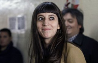 La AFIP avanza en un procedimiento de intimación y cancelación de deuda impositiva contra Florencia Kirchner La AFIP avanza en un procedimiento de intimación y cancelación de deuda impositiva contra Florencia Kirchner