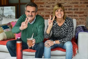 "Vamos a trabajar juntos para frenar en Santa Fe la hegemonía macrista" "Vamos a trabajar juntos para frenar en Santa Fe la hegemonía macrista"