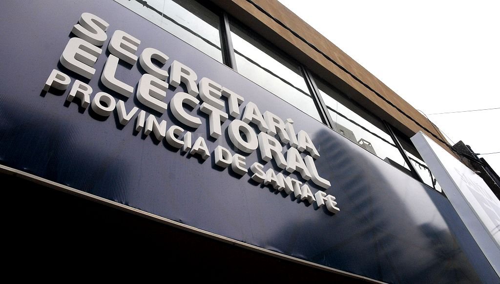 Resolución del Tribunal Electoral Controversia por los criterios para definir qué listas compiten en octubre - Controversia por los criterios para definir qué listas compiten en octubre - -