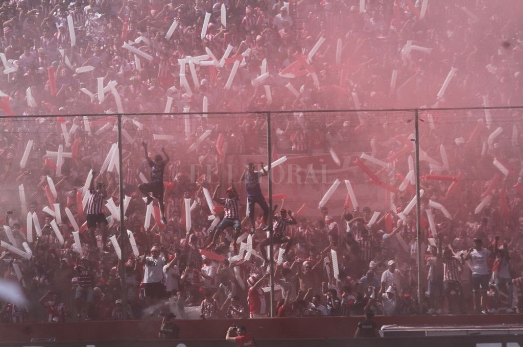 Gimnasia visita a Unión en Santa Fe Gimnasia visita a Unión en Santa Fe