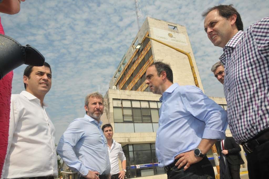 Visita y discusión por los recursos Deuda por coparticipación: Frigerio volvió a sugerir pagar con obras - Deuda por coparticipación: Frigerio volvió a sugerir pagar con obras - -