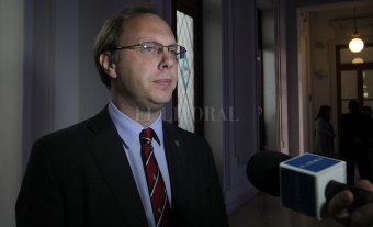 Saglione: "Pasa el tiempo y no recibimos ninguna propuesta" Saglione: "Pasa el tiempo y no recibimos ninguna propuesta"