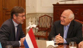 Lifschitz recibió al embajador de los Países Bajos Lifschitz recibió al embajador de los Países Bajos