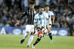 Racing aguantó el cero ante Corinthians y avanzó en la Sudamericana Racing aguantó el cero ante Corinthians y avanzó en la Sudamericana