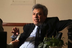 Populismos nunca más Populismos nunca más