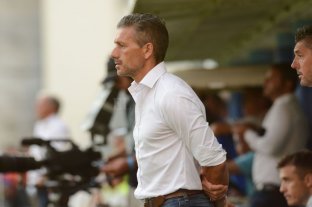 Tras la derrota ante Colón, Nelson Vivas renunció como entrenador de Defensa y Justicia Tras la derrota ante Colón, Nelson Vivas renunció como entrenador de Defensa y Justicia