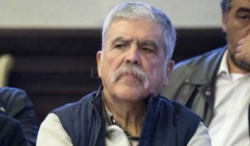 Insisten con el pedido de desafuero y detención para De Vido Insisten con el pedido de desafuero y detención para De Vido