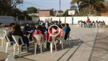 Programa Lazos, la respuesta de la provincia a las violencias en la escuela Programa Lazos, la respuesta de la provincia a las violencias en la escuela