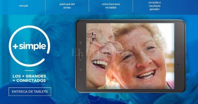 En el marco del programa +Simple, Positivo BGH comenzó con la entrega de las primeras tablets en Santa Fe En el marco del programa +Simple, Positivo BGH comenzó con la entrega de las primeras tablets en Santa Fe