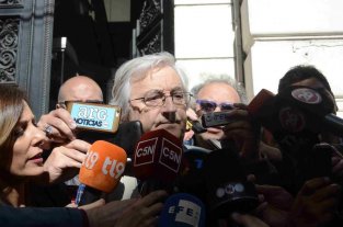 Comienza la autopsia sobre el cuerpo hallado en el río Chubut Comienza la autopsia sobre el cuerpo hallado en el río Chubut