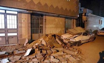 Son a menos 61 los muertos por el sismo en la frontera entre Irak e Irán Son a menos 61 los muertos por el sismo en la frontera entre Irak e Irán