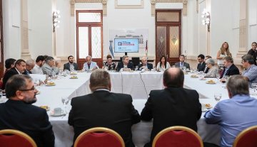 El Consejo Económico y Social debatió sobre el proyecto de Reforma Constitucional presentado a Legislatura El Consejo Económico y Social debatió sobre el proyecto de Reforma Constitucional presentado a Legislatura