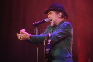 Internaron a Joaquín Sabina por un problema circulatorio Internaron a Joaquín Sabina por un problema circulatorio