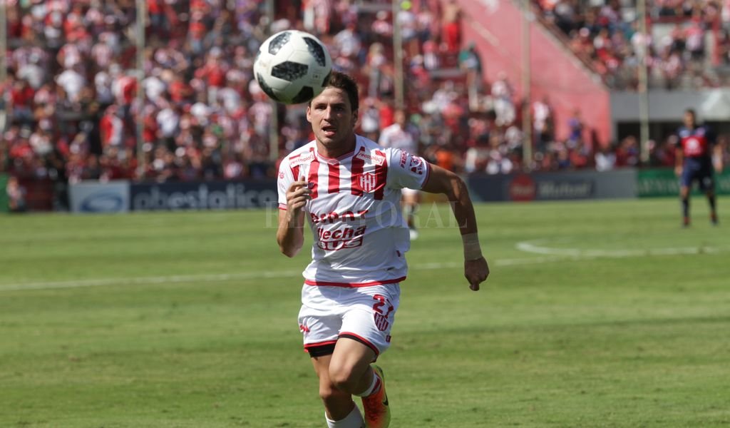 Superliga Argentina de Fútbol - Fecha 17 Unión obligado a sumar en Tucumán - Unión obligado a sumar en Tucumán - -