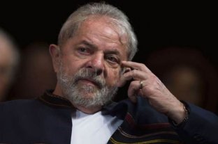 Lula dice estar feliz con encuestas y reclama a la corte que trate su caso Lula dice estar feliz con encuestas y reclama a la corte que trate su caso