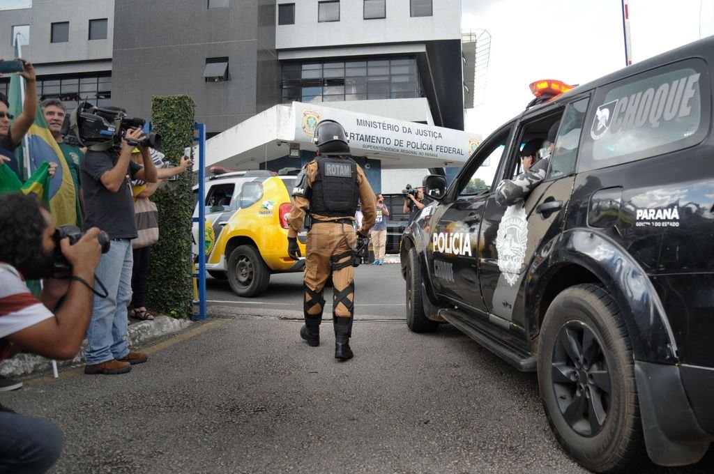 Brasil ordena captura del 'hermano' de Cartes — Lava Jato Brasil ordena captura del 'hermano' de Cartes — Lava Jato