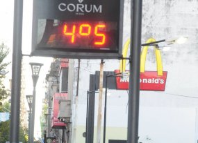 Domingo frío en la ciudad Domingo frío en la ciudad