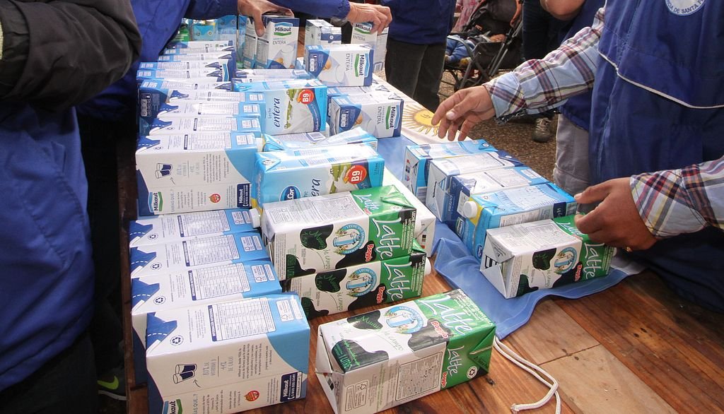 Vendía leche que la provincia destina a comedores infantiles