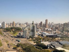 Agradable miércoles de sol en la ciudad Agradable miércoles de sol en la ciudad