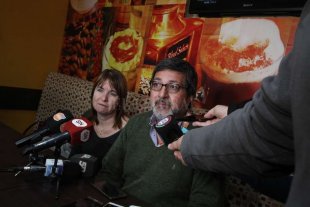 "Queremos ser los papás de Kiki y su hermanito" "Queremos ser los papás de Kiki y su hermanito"