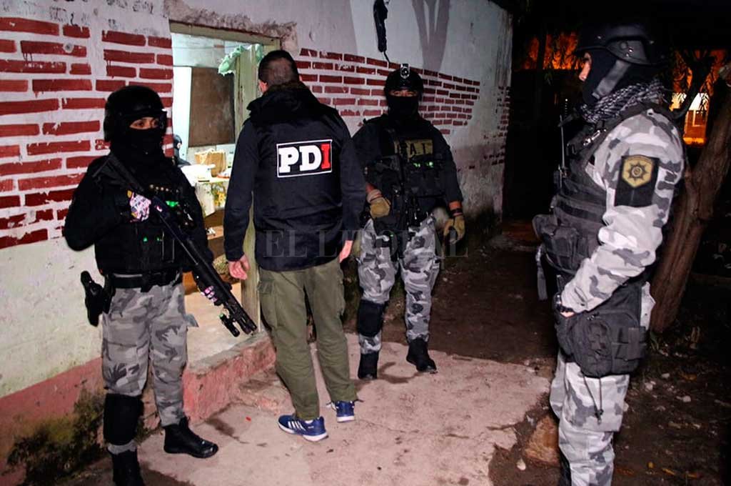 23 procedimientos Múltiples allanamientos en Santa Rosa de Lima - Múltiples allanamientos en Santa Rosa de Lima - -