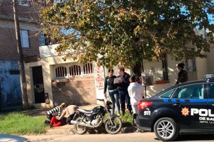Una niña resultó lesionada luego de un accidente en moto Una niña resultó lesionada luego de un accidente en moto