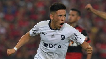 Barco le donó a Independiente 17,8 millones de pesos Barco le donó a Independiente 17,8 millones de pesos