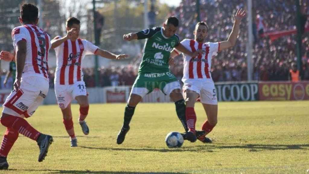 ¡San Martín de Tucumán vapuleó a Sarmiento y volvió a Primera! ¡San Martín de Tucumán vapuleó a Sarmiento y volvió a Primera!